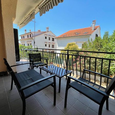 Apartments Fratelli Malinska Exteriér fotografie