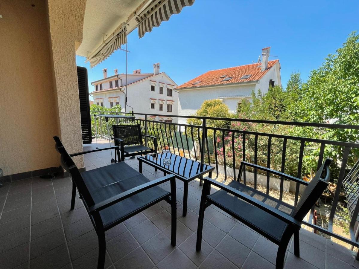 Apartments Fratelli Malinska Exteriér fotografie